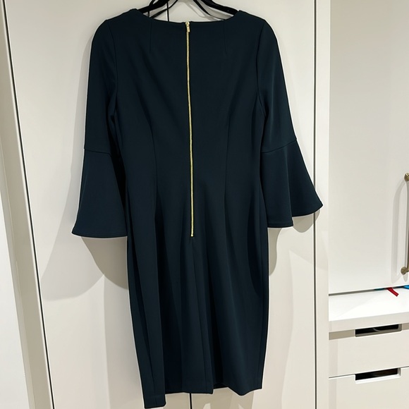 Hunter green Calvin Klein dress size 8. - Picture 4 of 4